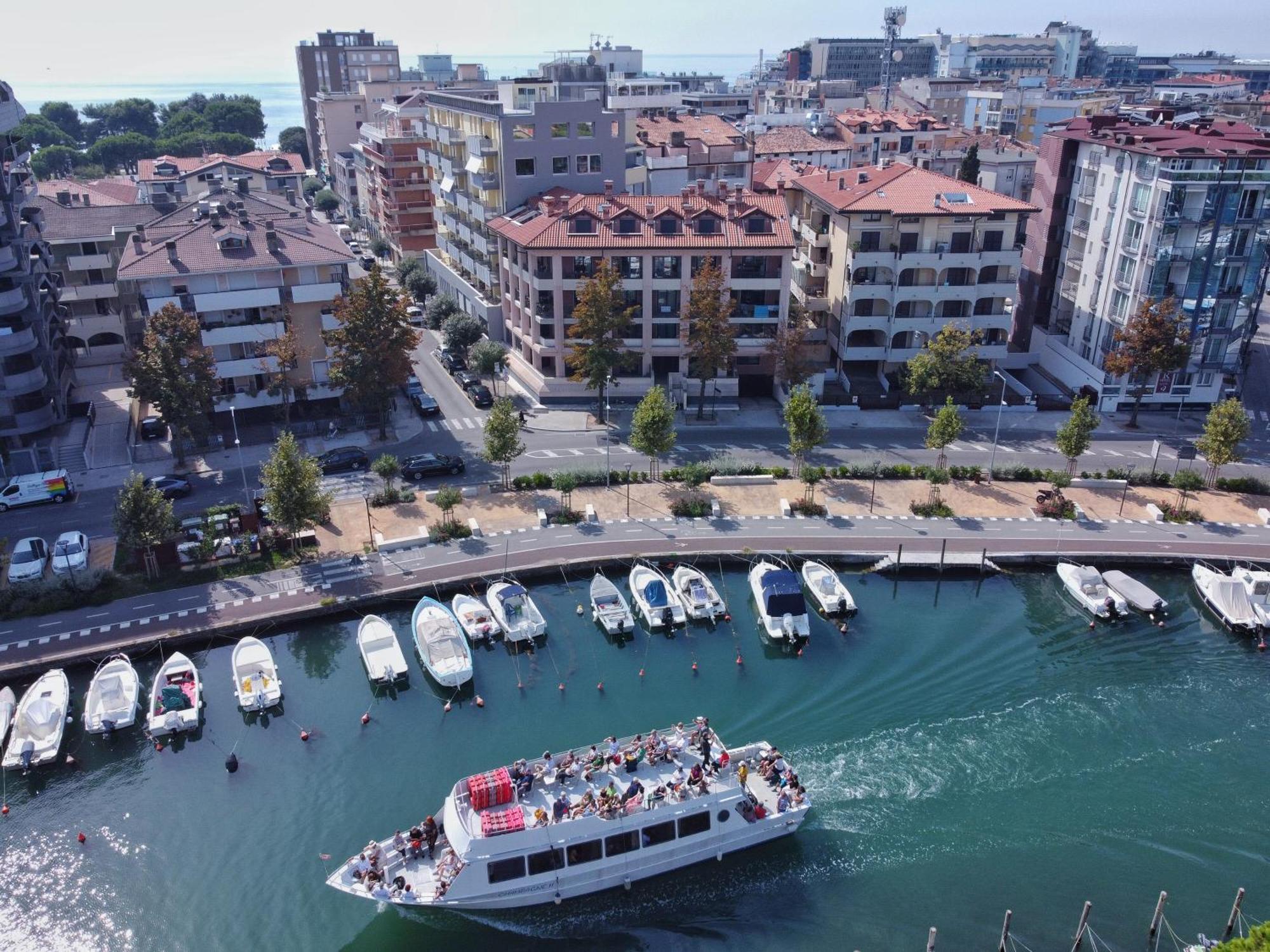 Residence Hotel Hungaria Grado Exterior photo