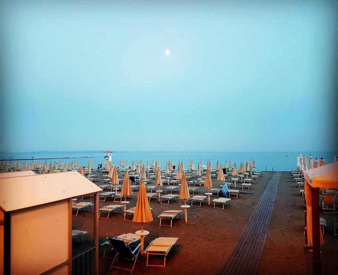 Residence Hotel Hungaria Grado Exterior photo